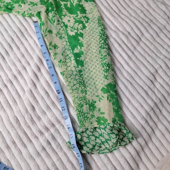 Susan Graver Green and Cream Floral Blouse XL Pullover Artsy Cottagecore Flowy - Picture 8 of 11